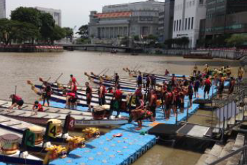 Drachenboot Rennen