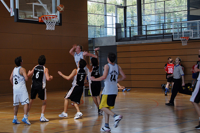 Basketballspieler an der Uni Ulm